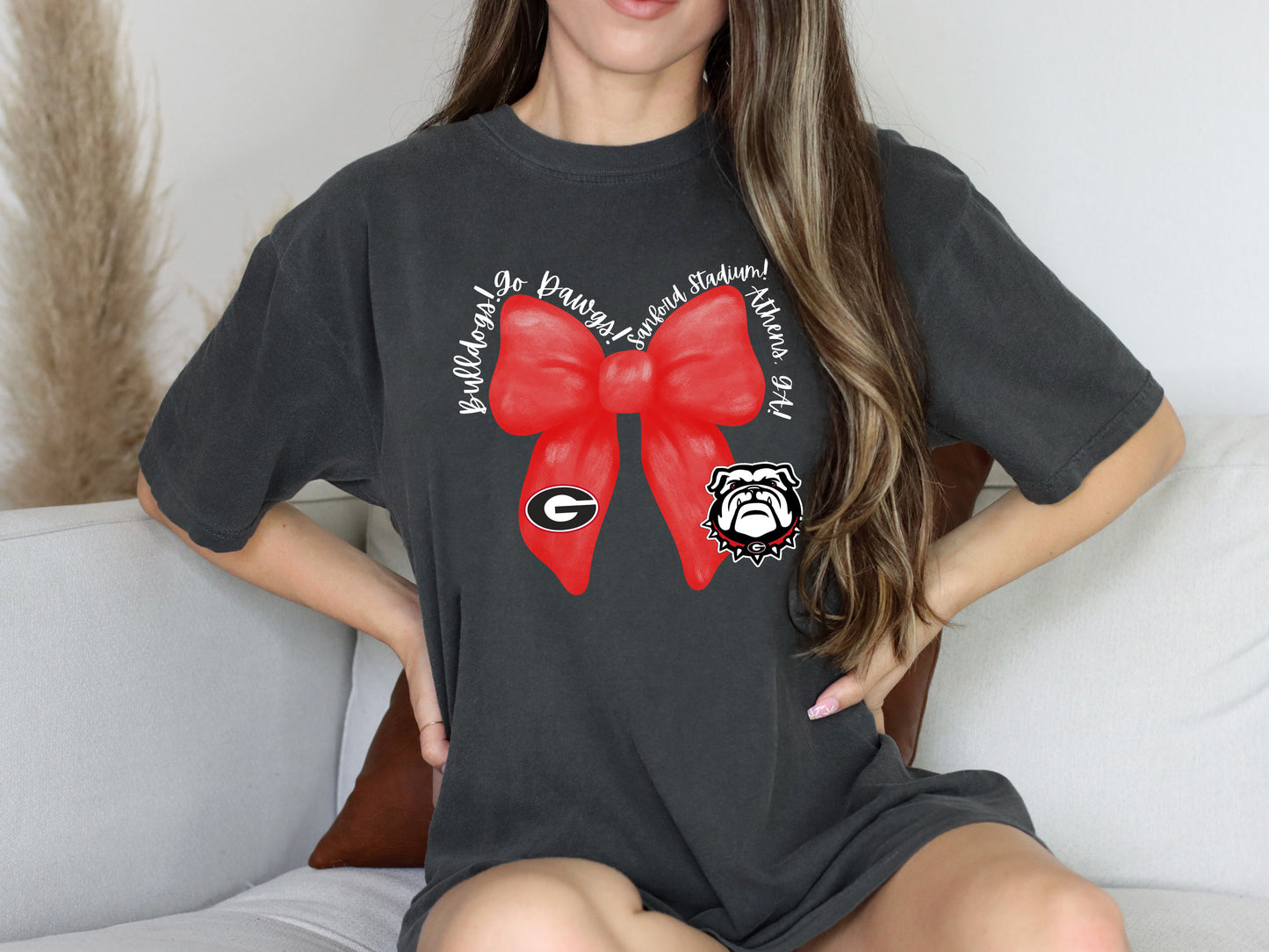 Georgia Bulldogs Bow T-Shirt